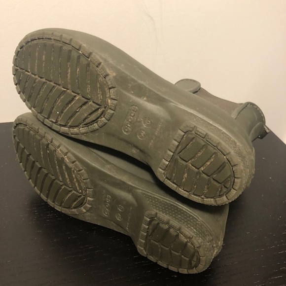 Crocs size 6 ankle boots - Picture 5 of 7